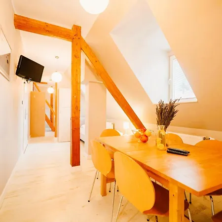 Apartment Za Rega *
