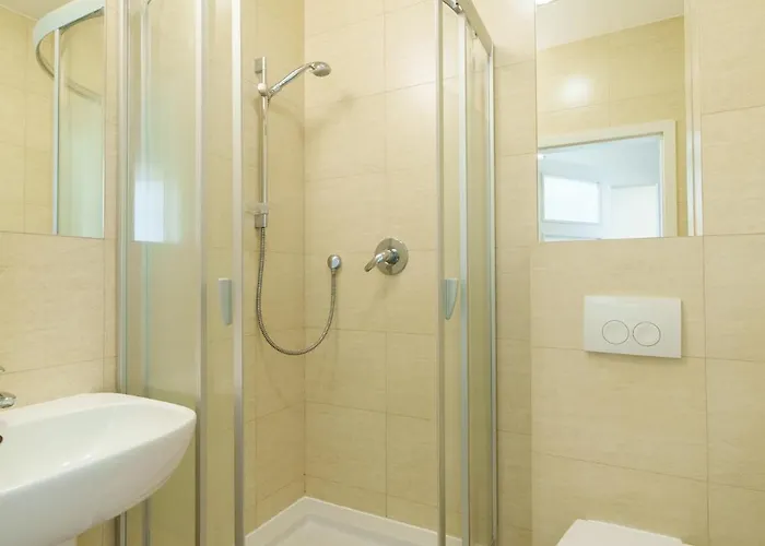 泽瑞佳公寓酒店 *